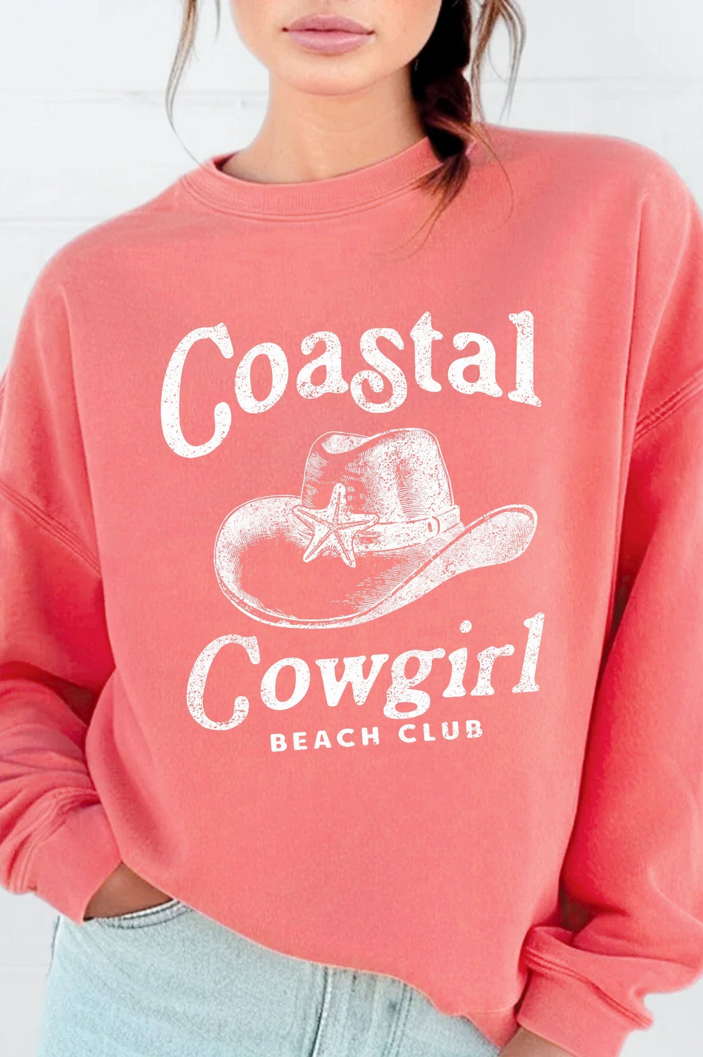 COASTAL COWGIRL BEACH CLUB GRAPHIC BRUSHED SWEATSHIRTS: CORAL