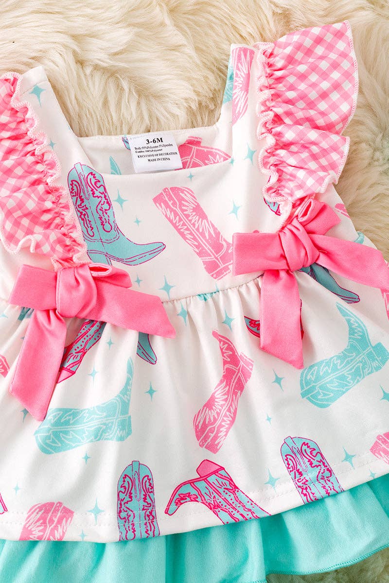 Cowgirl boot printed baby tunic and shorts. RPG52129 Jean