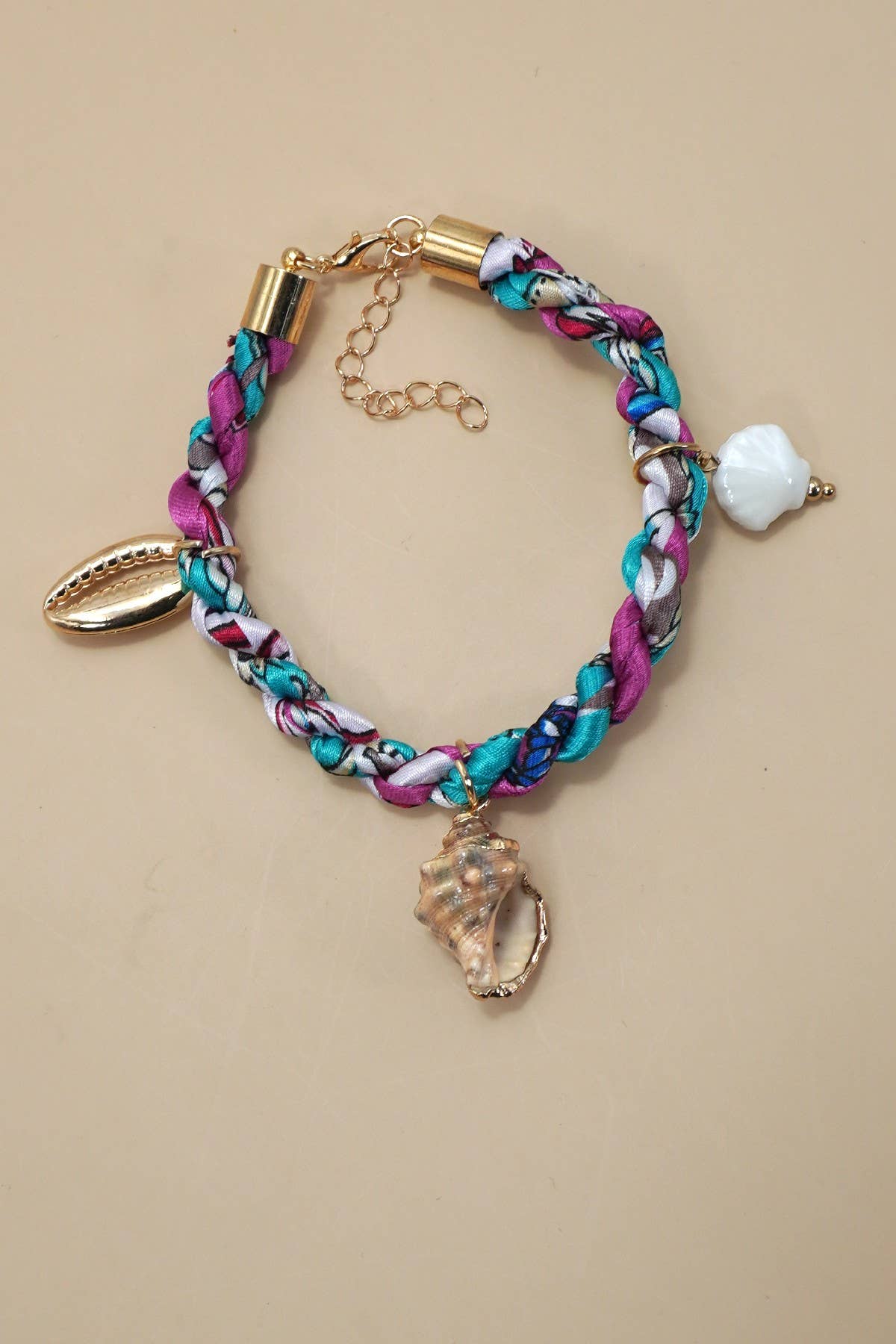 SCARF CHARM BRACELET