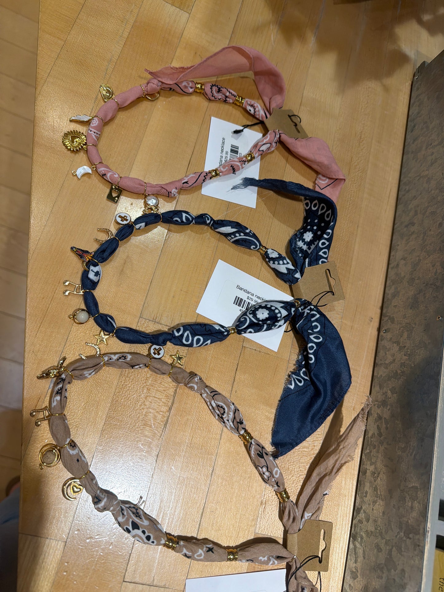Bandana necklace