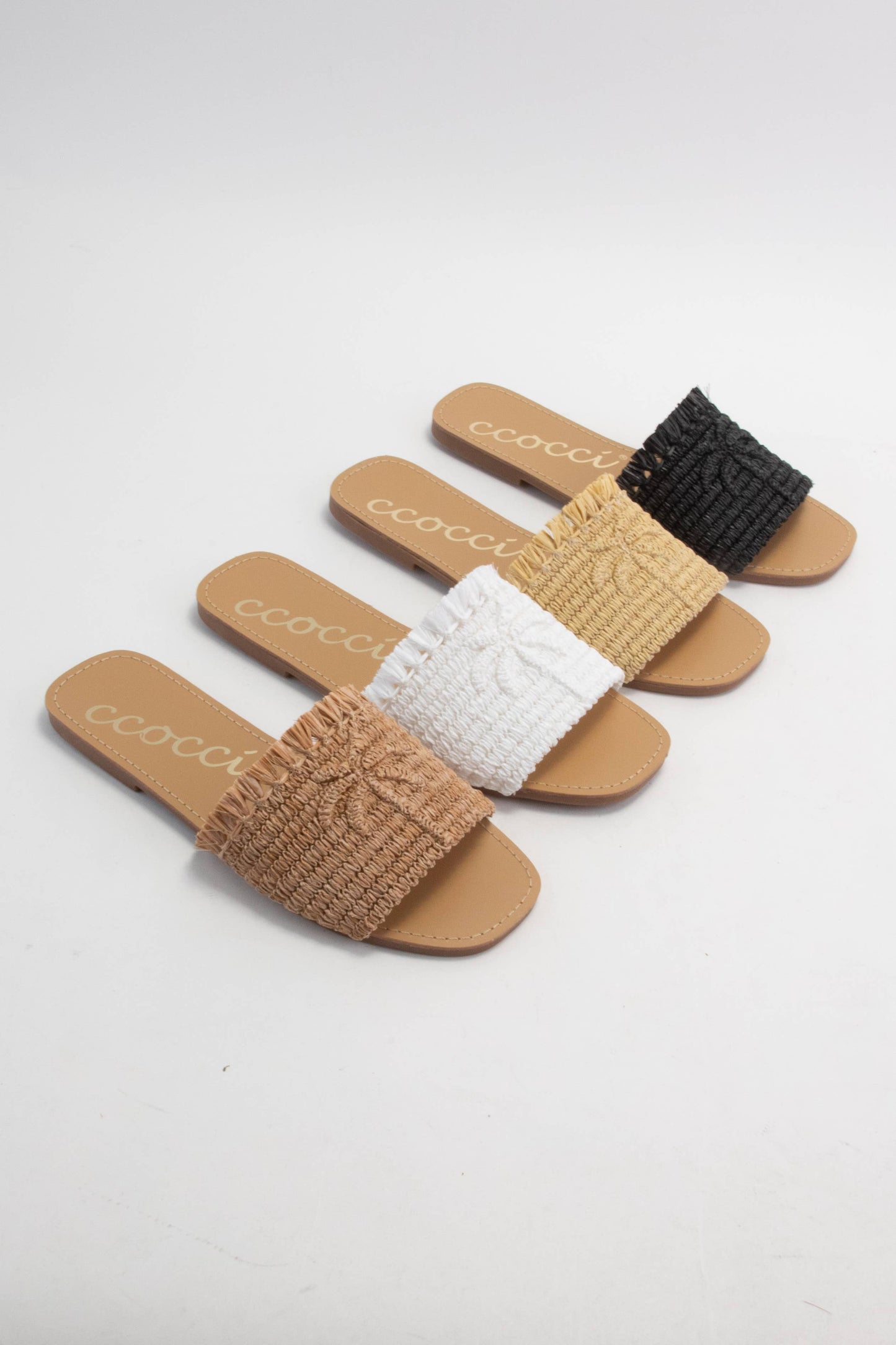 SANDY PALM TREE EMBROIDERY DESIGN RAFFIA SANDAL: CAMEL / A12