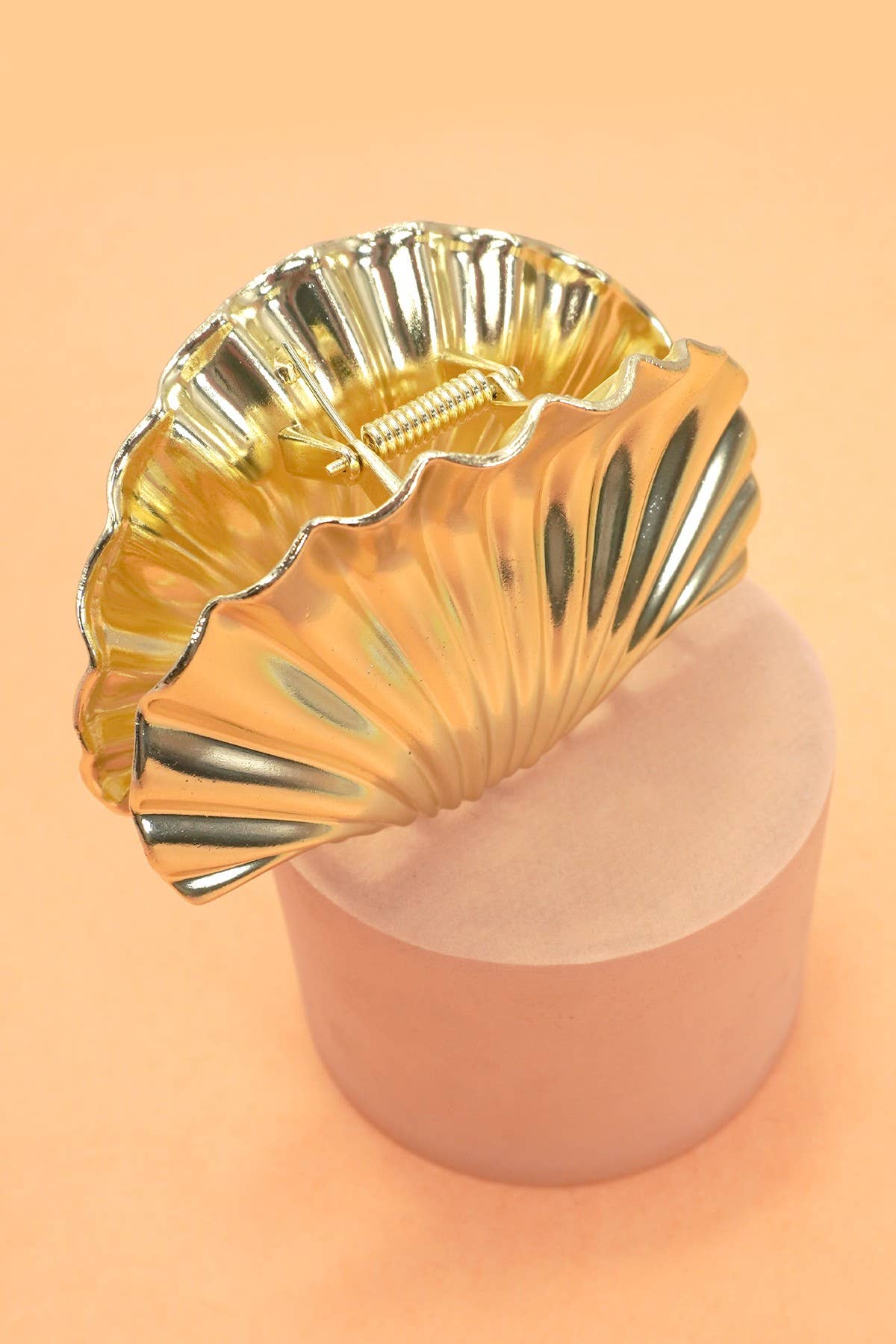 SEASHELL  GOLD SILVER ALLOY HAIR CLAW HAIR CLIP | 40H934: Gold
