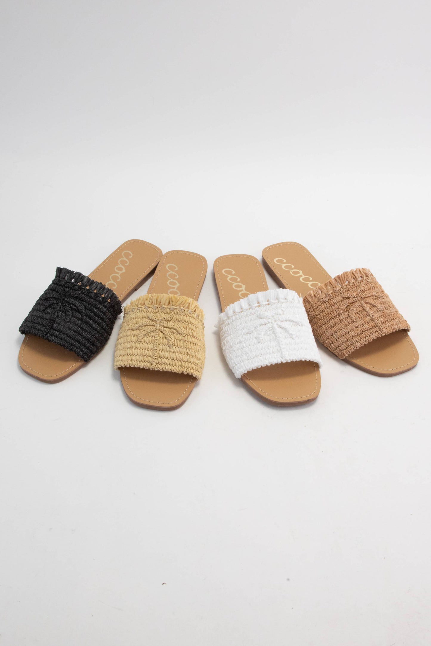 SANDY PALM TREE EMBROIDERY DESIGN RAFFIA SANDAL: CAMEL / A12