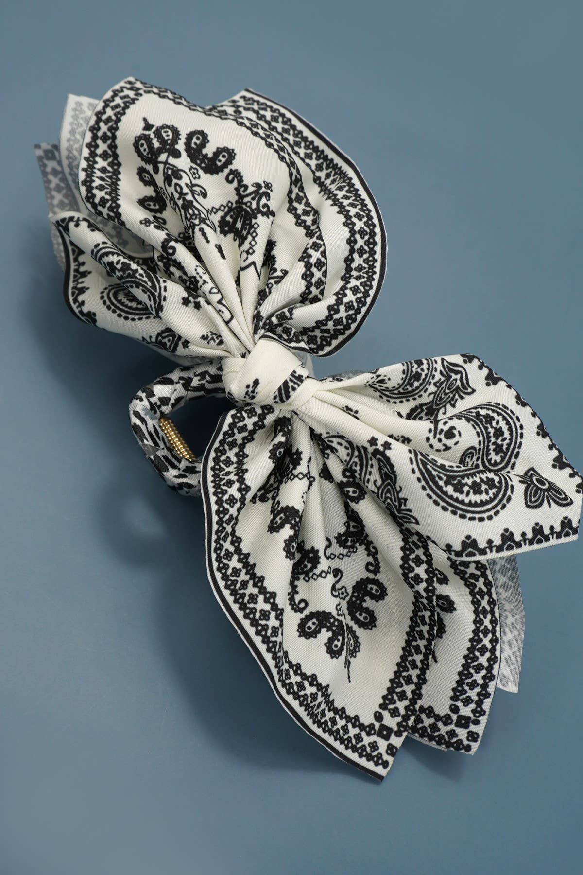 PAISLEY BOHO VINTAGE HAIR