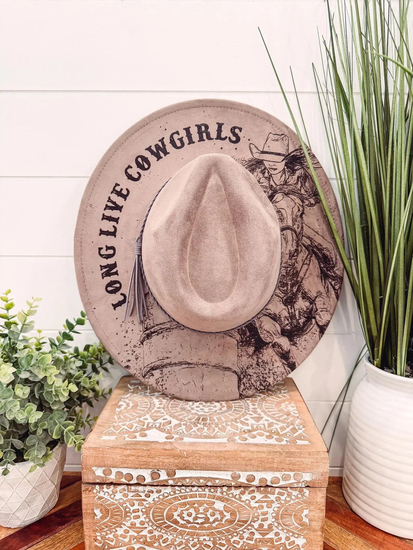 Engraved Barrel Racing Hat: Teal