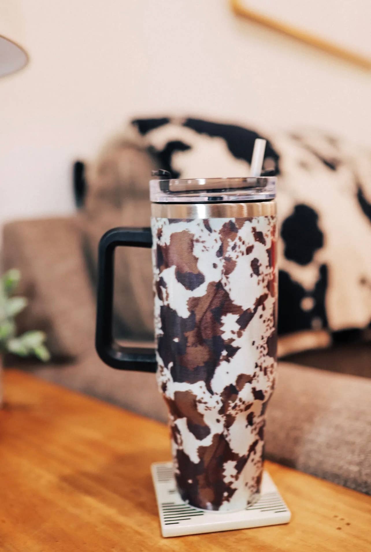 Brown Cowhide Tumbler with Handle