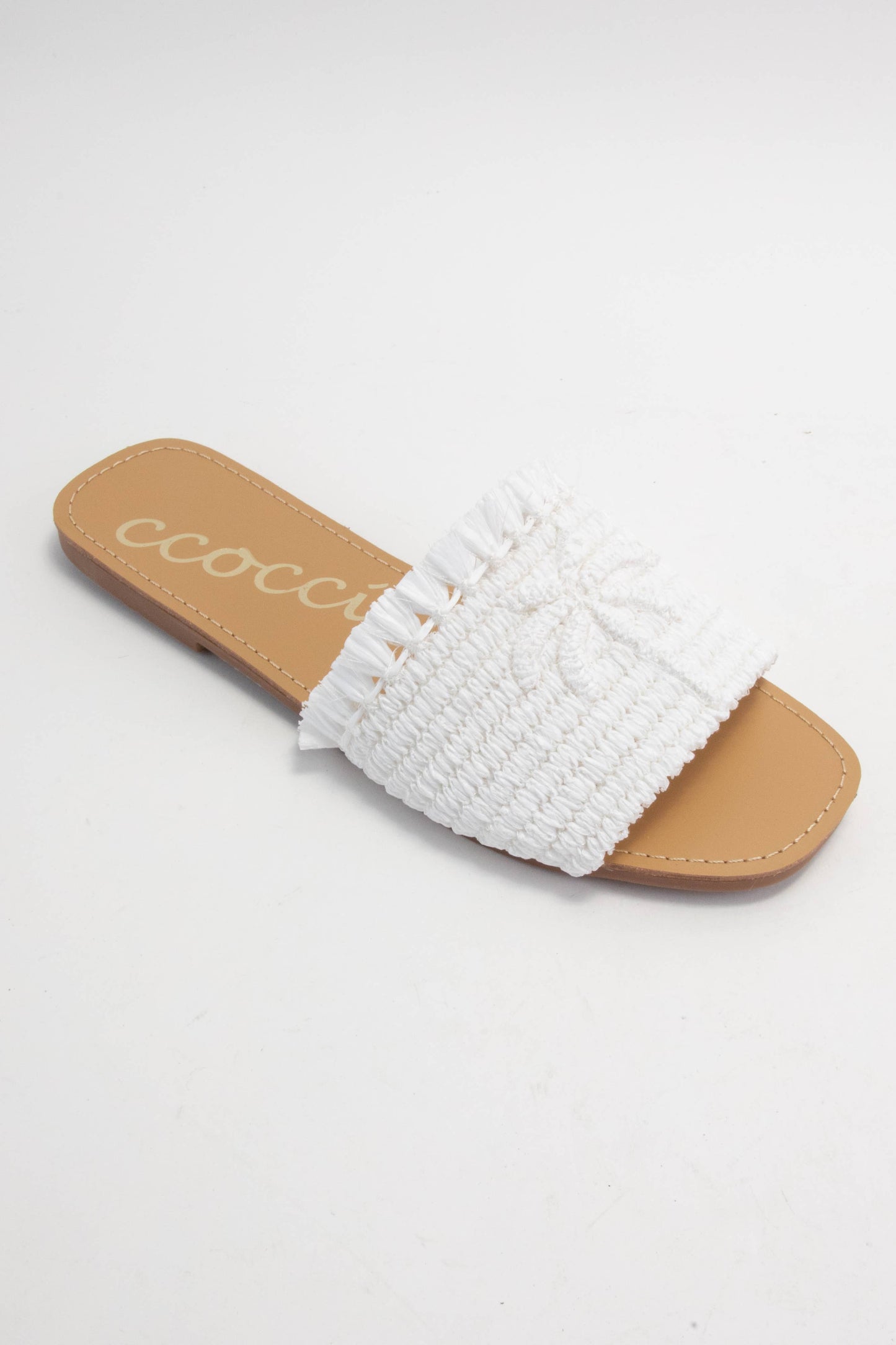 SANDY PALM TREE EMBROIDERY DESIGN RAFFIA SANDAL: CAMEL / A12