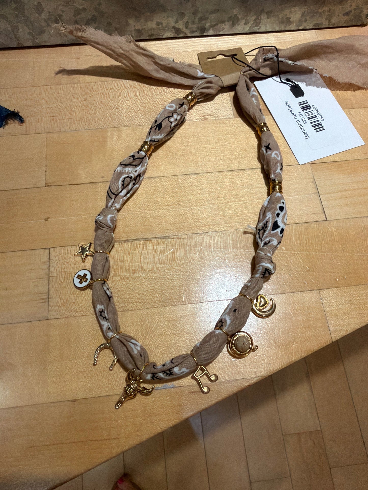 Bandana necklace