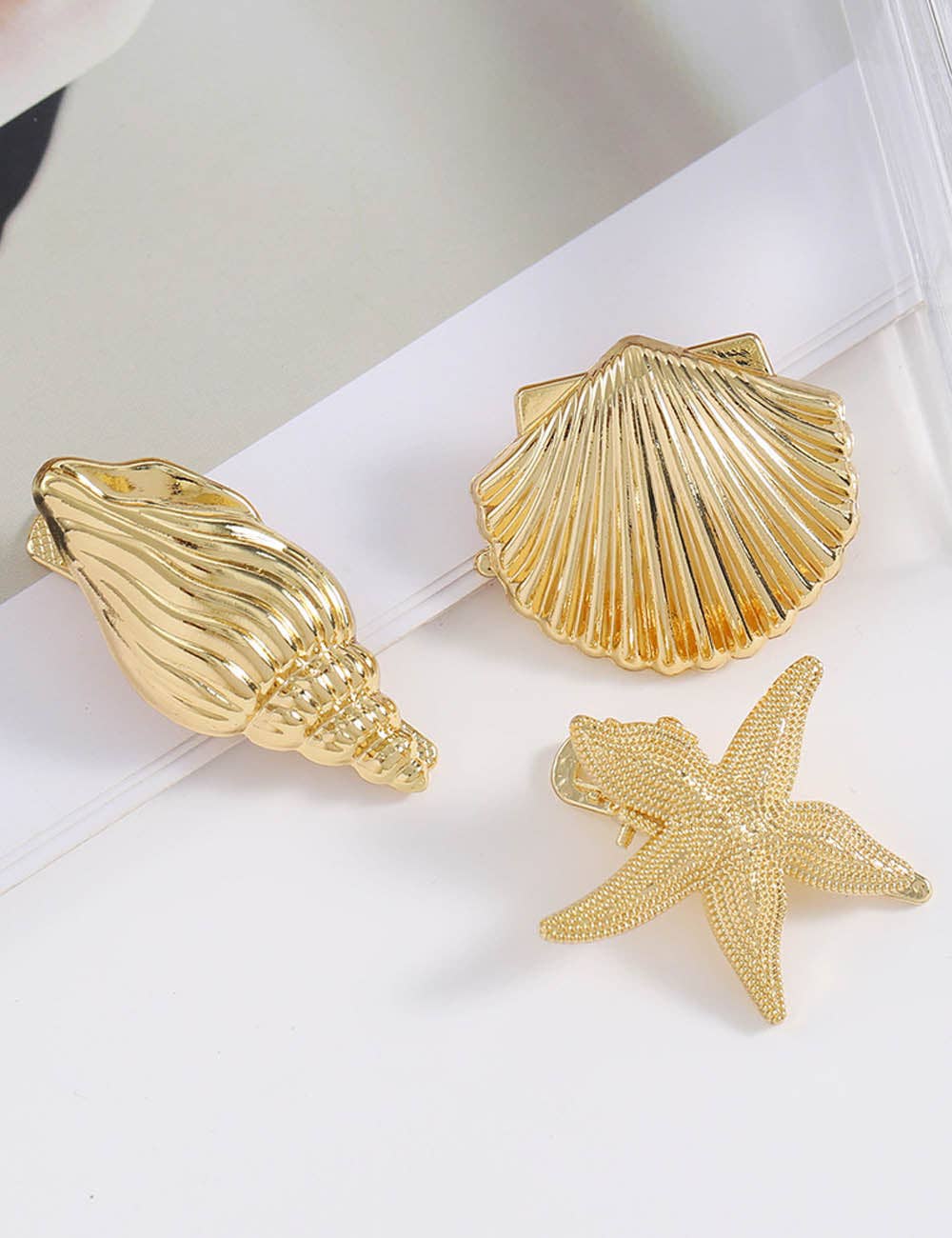 Starfish Shell Hair Claw
