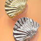 SEASHELL  GOLD SILVER ALLOY HAIR CLAW HAIR CLIP | 40H934: Gold