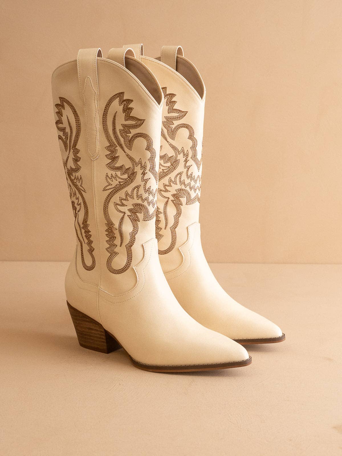 Amaya white Chai Classic Western Boot