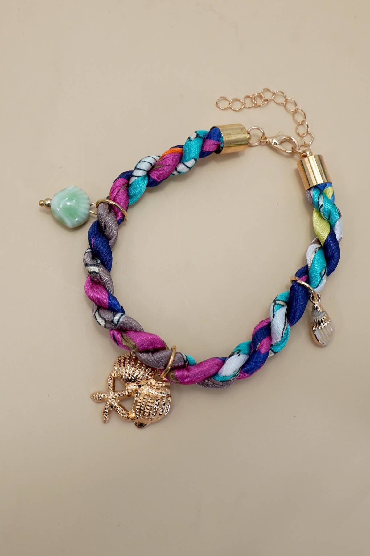 SCARF CHARM BRACELET