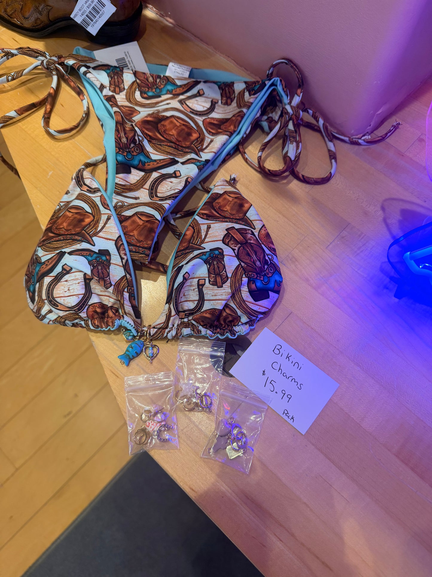 Bikini Charm set