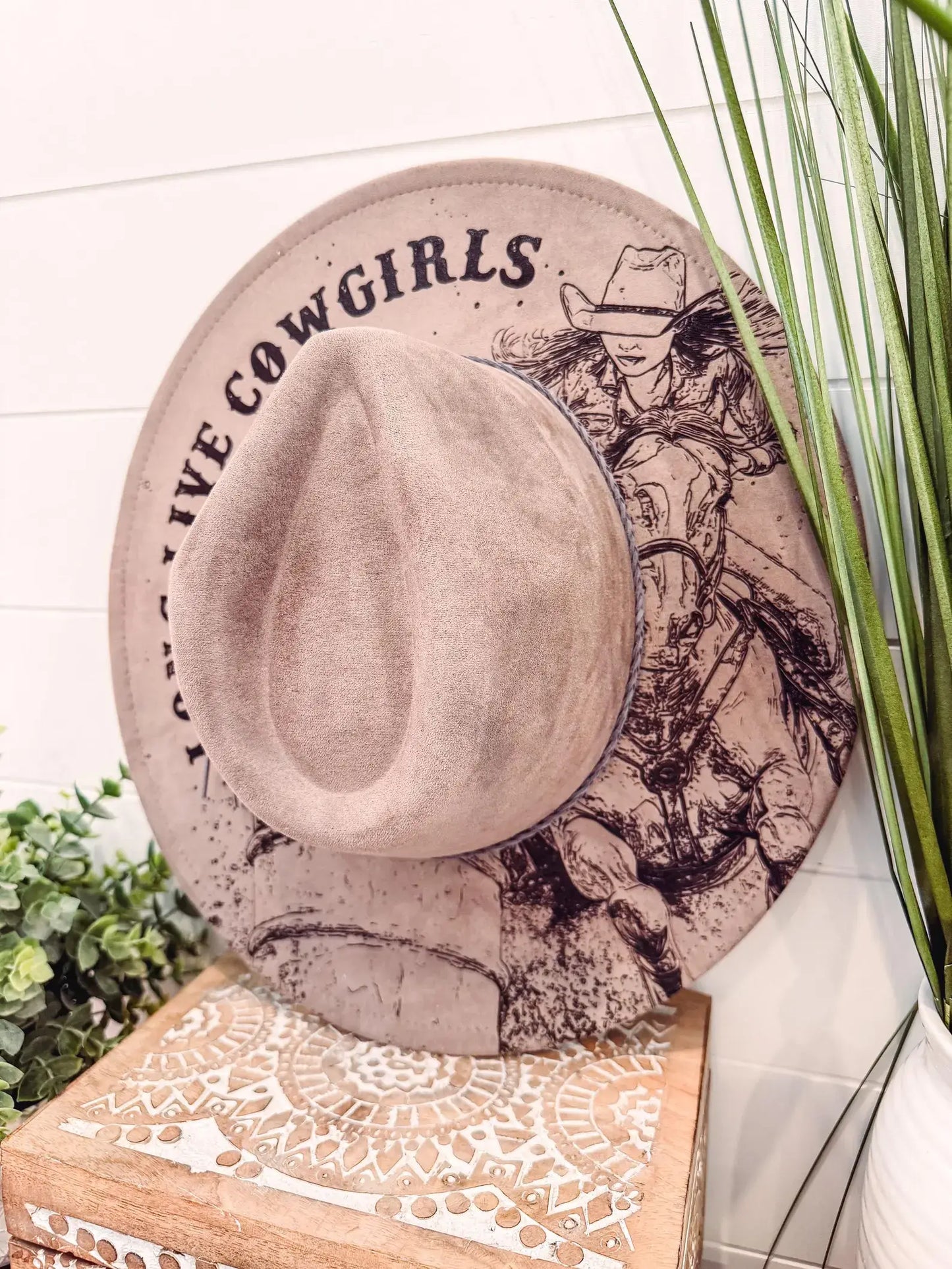 Engraved Barrel Racing Hat: Teal