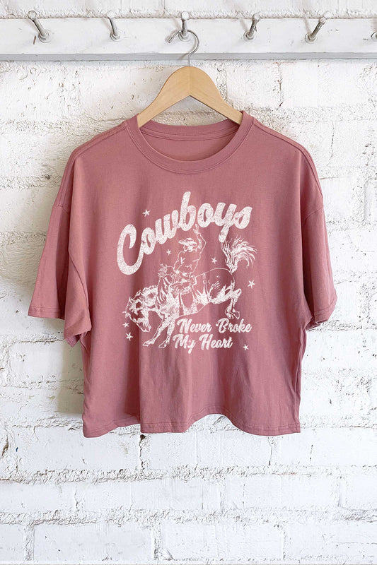 COWBOYS NEVER BRAKE MY HEART GRAPHIC LONG CROP TOP: Dusty mint