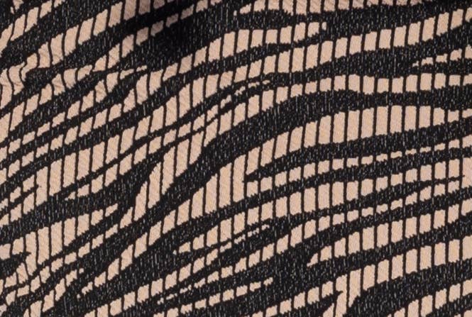 825619-TEXTURED TRIANGLE BIKINI SET W/ SEASHELL DETAIL